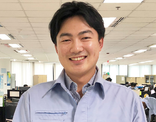 海外現地法人 / 2014年入社　機械情報工学科卒業